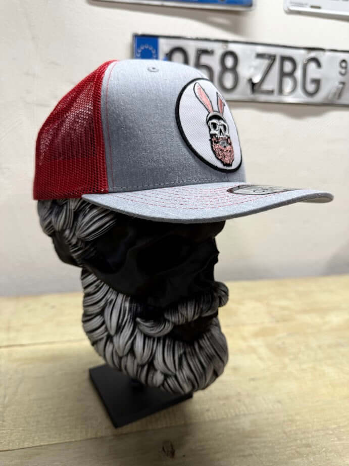 Grey/Red